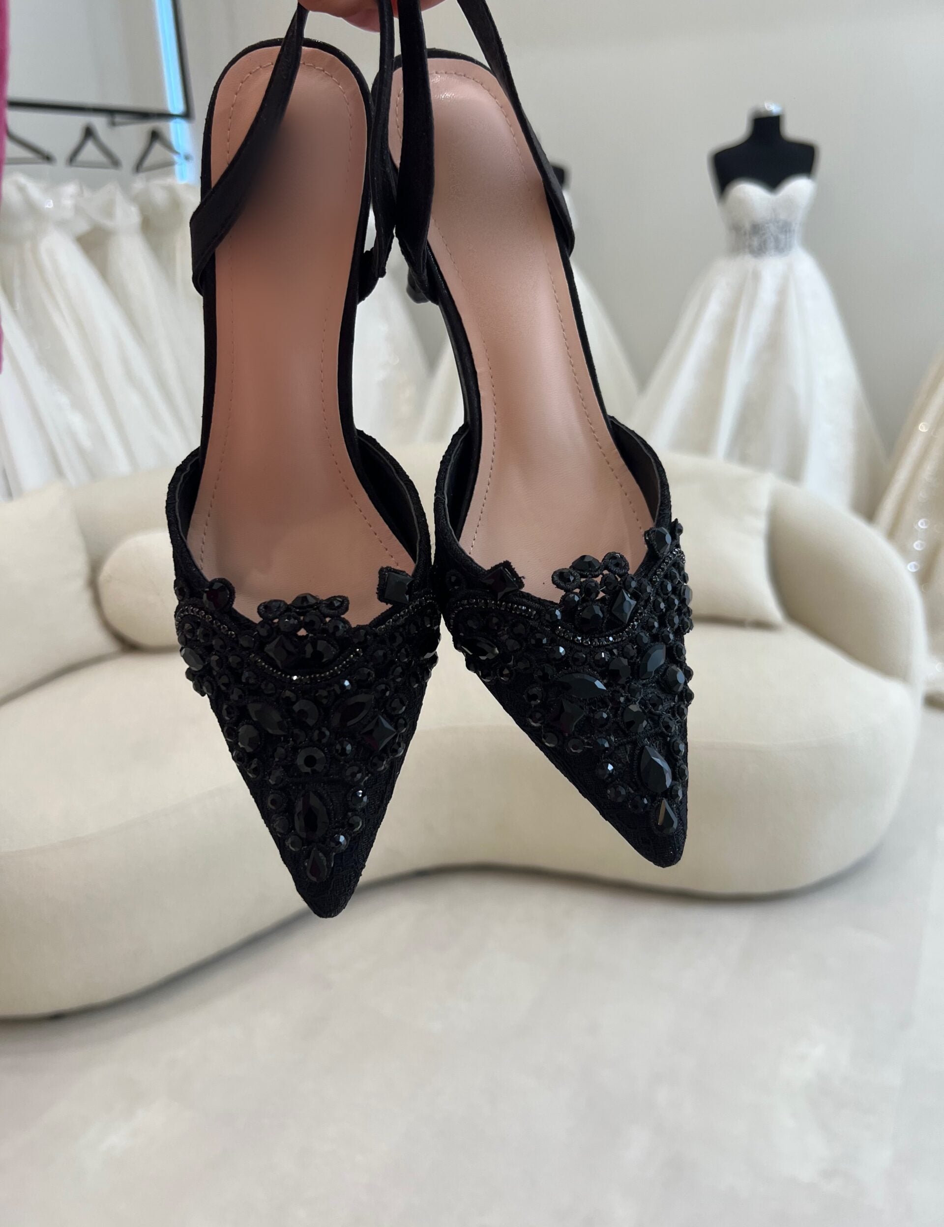 7844A06B-8574-41CF-A2E4-67A64B8C4992