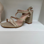 F8EDE200-C51B-4C6C-A8AA-BB55DF9F35DA